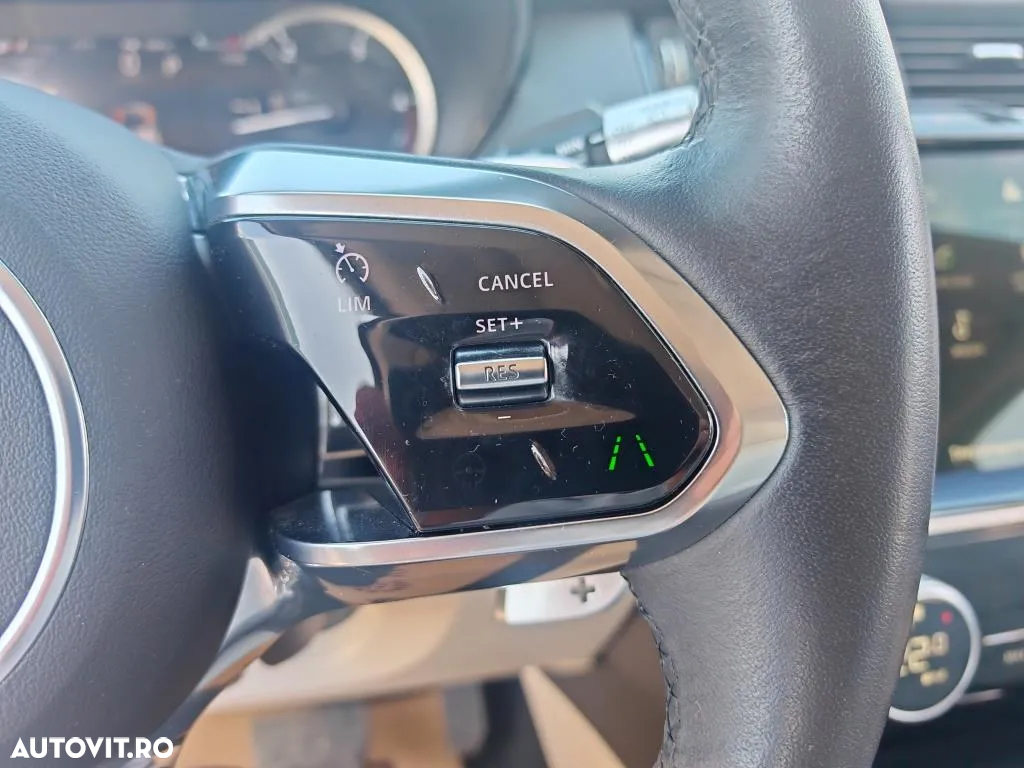 Jaguar E-Pace D165 AWD Aut. R-Dynamic SE - 27