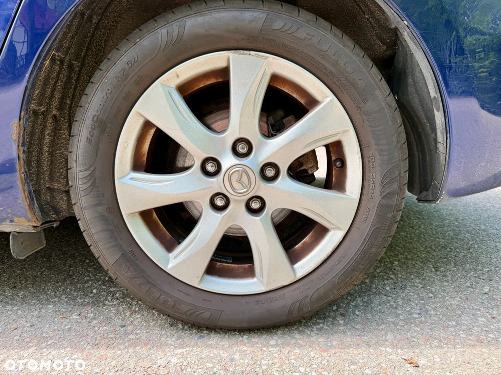 Mazda 3 1.6 Exclusive - 21