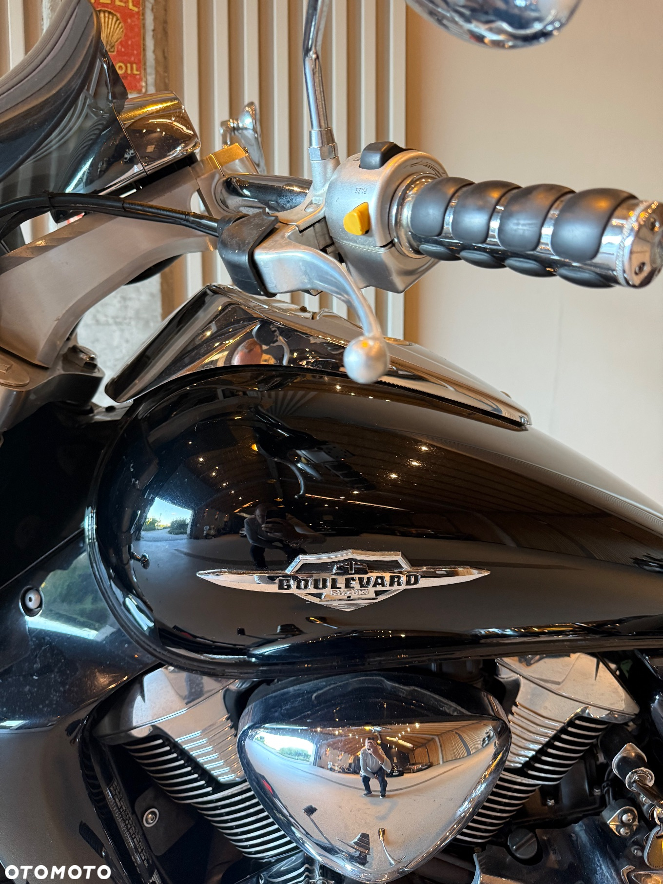 Suzuki Boulevard - 4