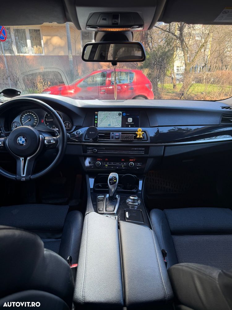 BMW Seria 5 520d Sport-Aut. - 4