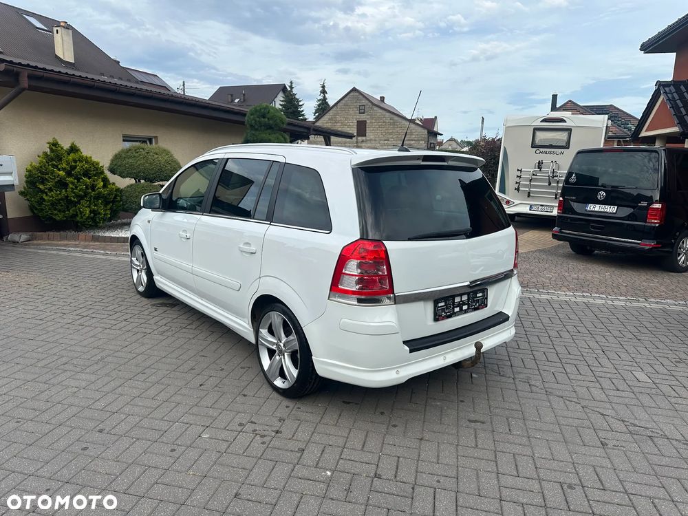 Opel Zafira - 6