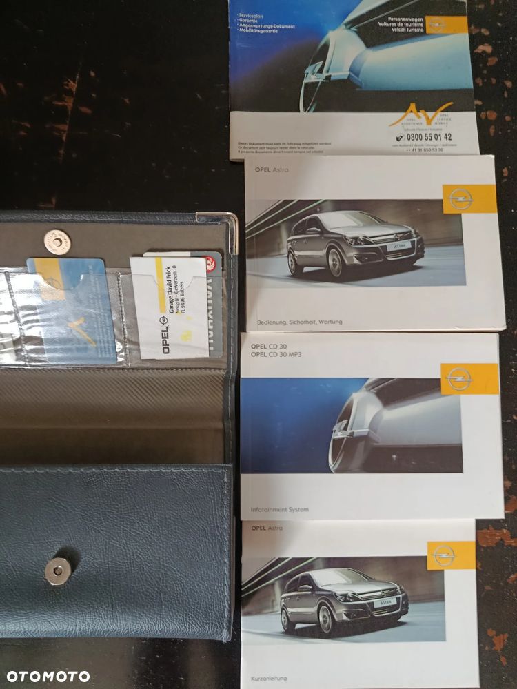 Opel Astra 2.0 Turbo Sport - 15