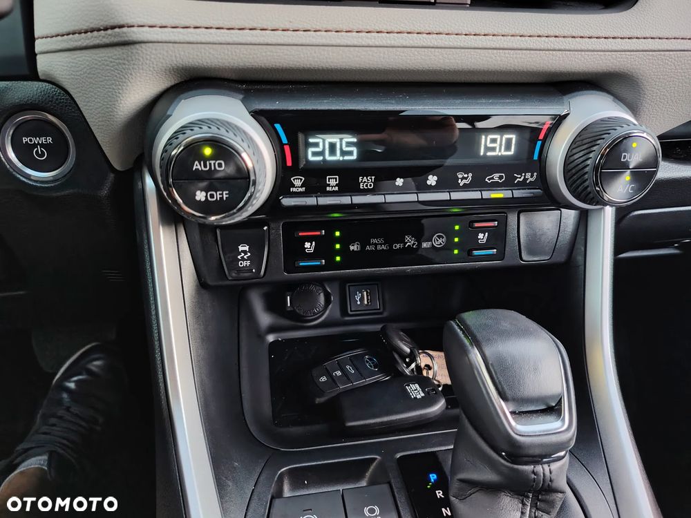 Toyota RAV4 2.5 Hybrid Executive 4x4 - 18