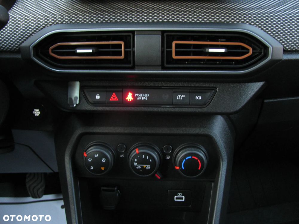 Dacia Sandero 1.0 TCe Expression - 21