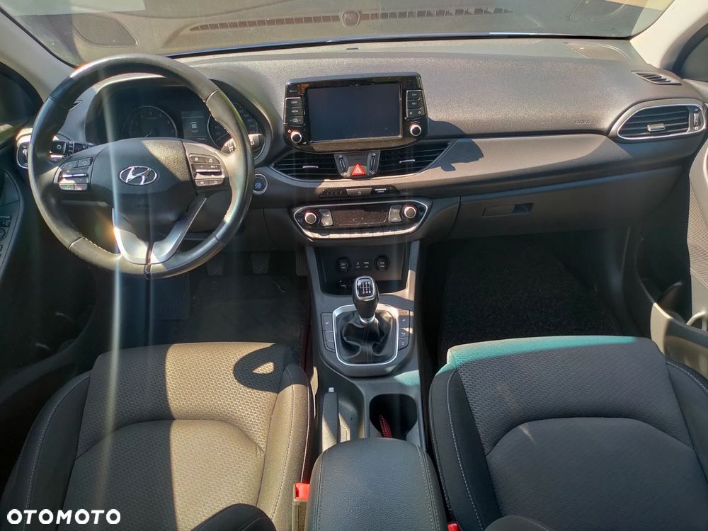 Hyundai i30 1.0 T-GDI Intro Edition - 8