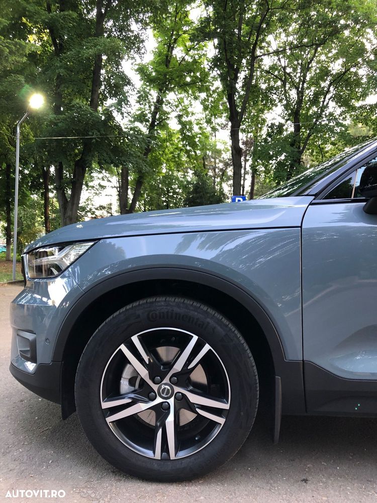 Volvo XC 40 B4 B AWD DKG Inscription - 9