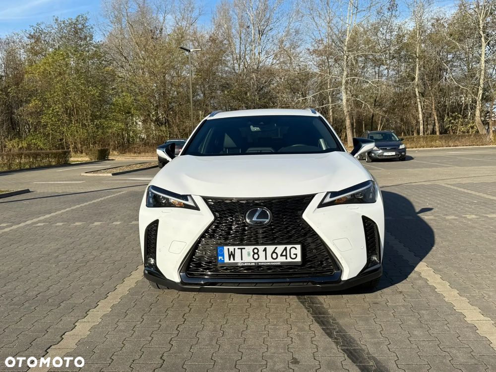 Lexus UX 250h GPF F Sport Design 2WD - 3