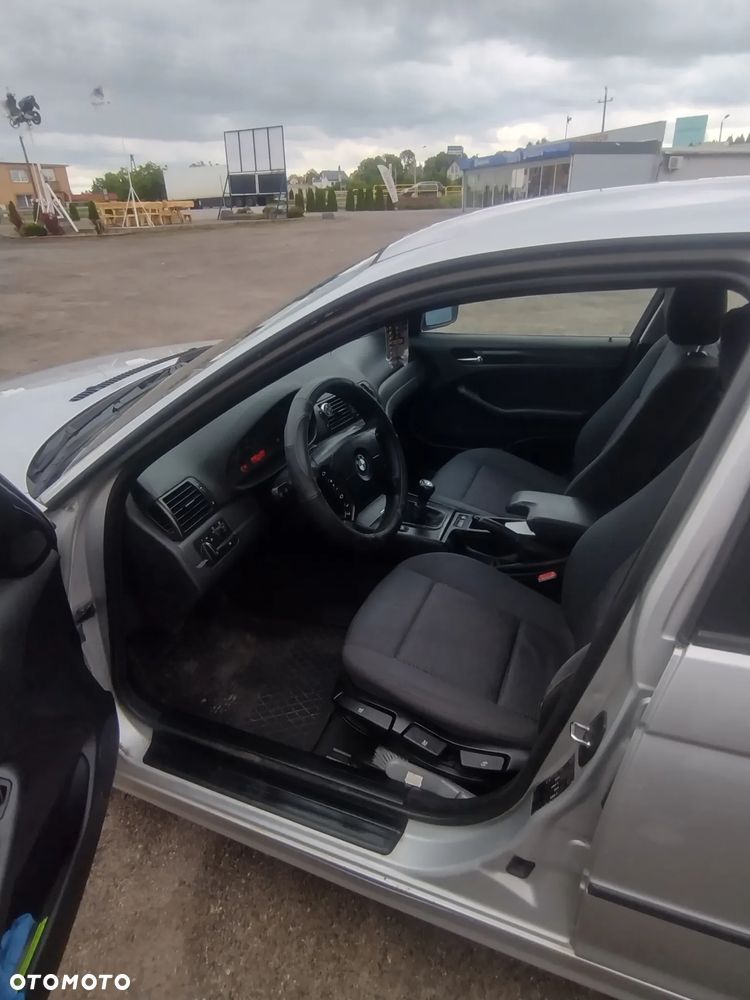 BMW Seria 3 - 12