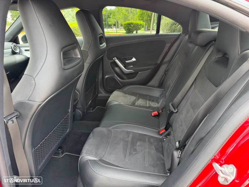 Mercedes-Benz CLA 250 e 8G-DCT AMG Line - 30