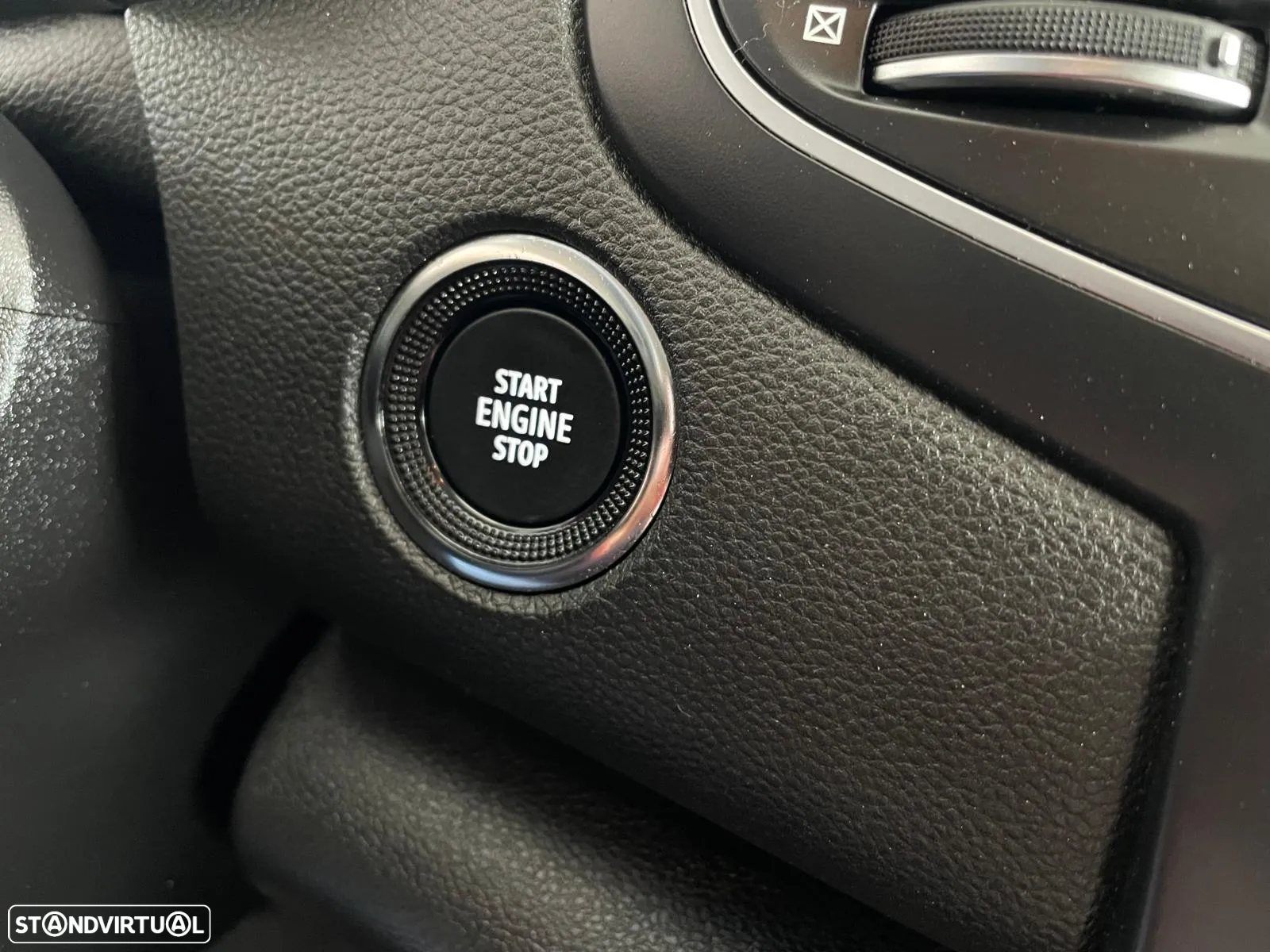 Renault Mégane 1.5 Blue dCi Limited EDC - 19