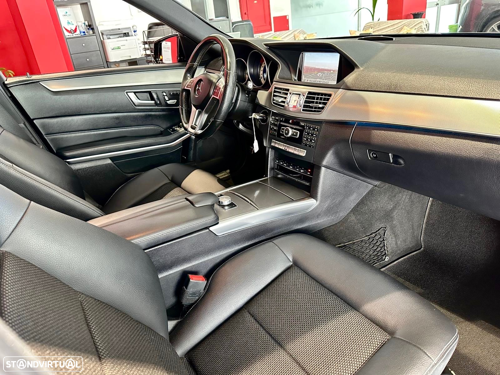 Mercedes-Benz E 300 Bluetec Hybrid Avantgarde 107g - 12