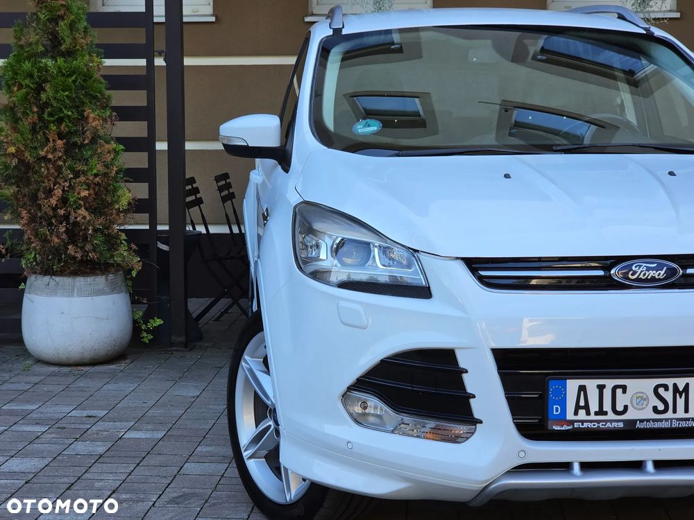 Ford Kuga 2.0 TDCi 2x4 ST-Line - 14