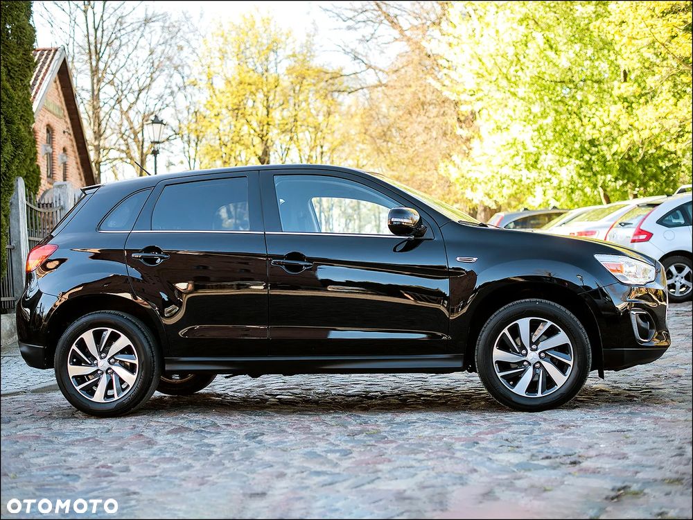 Mitsubishi ASX - 9