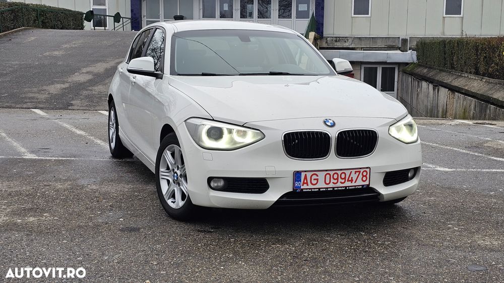 BMW Seria 1 120d xDrive - 12