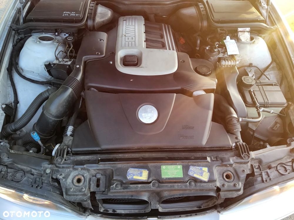 BMW Seria 5 520d - 7