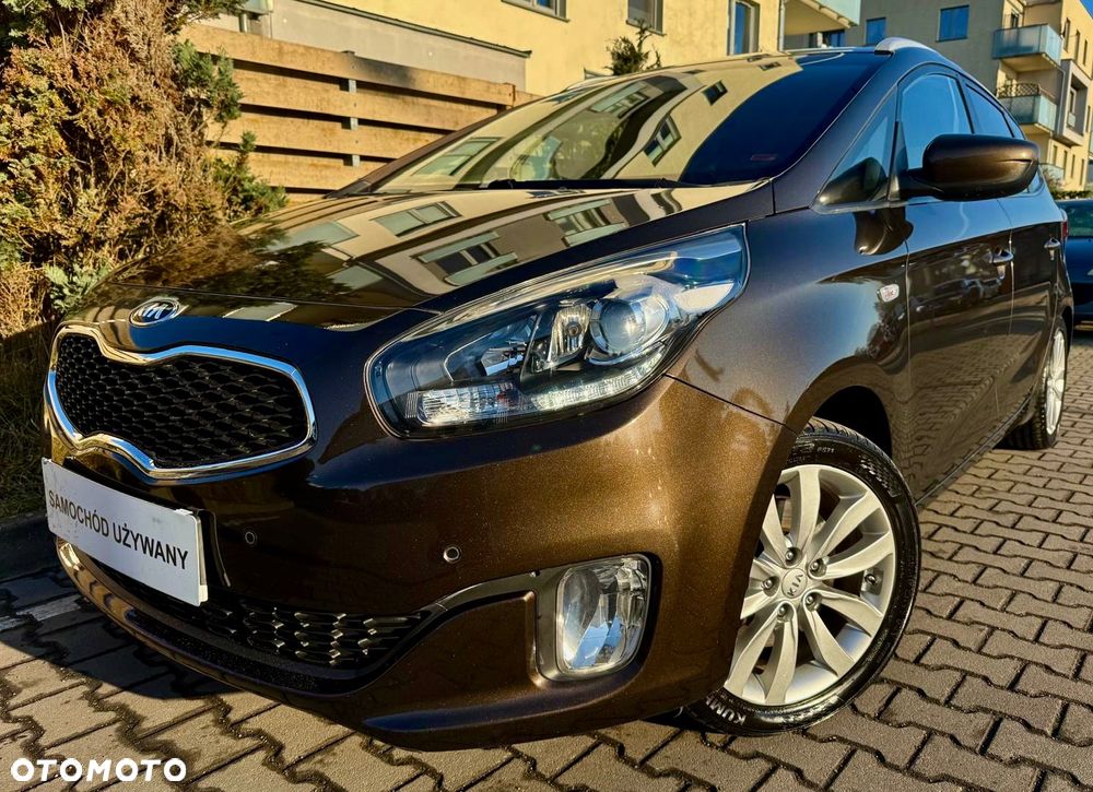 Kia Carens 1.6 GDI Dream-Team Edition - 19