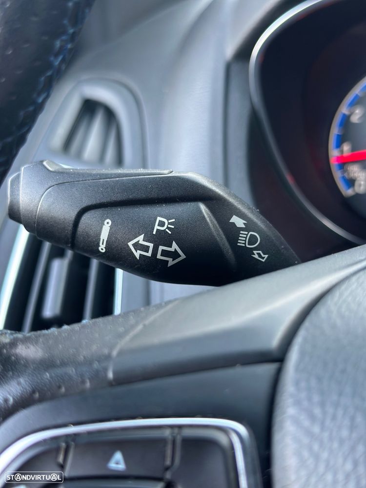 Ford Focus 2.3 EcoBoost S&S 4WD RS - 18