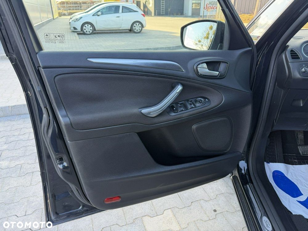 Ford S-Max 2.0 TDCi Titanium - 16