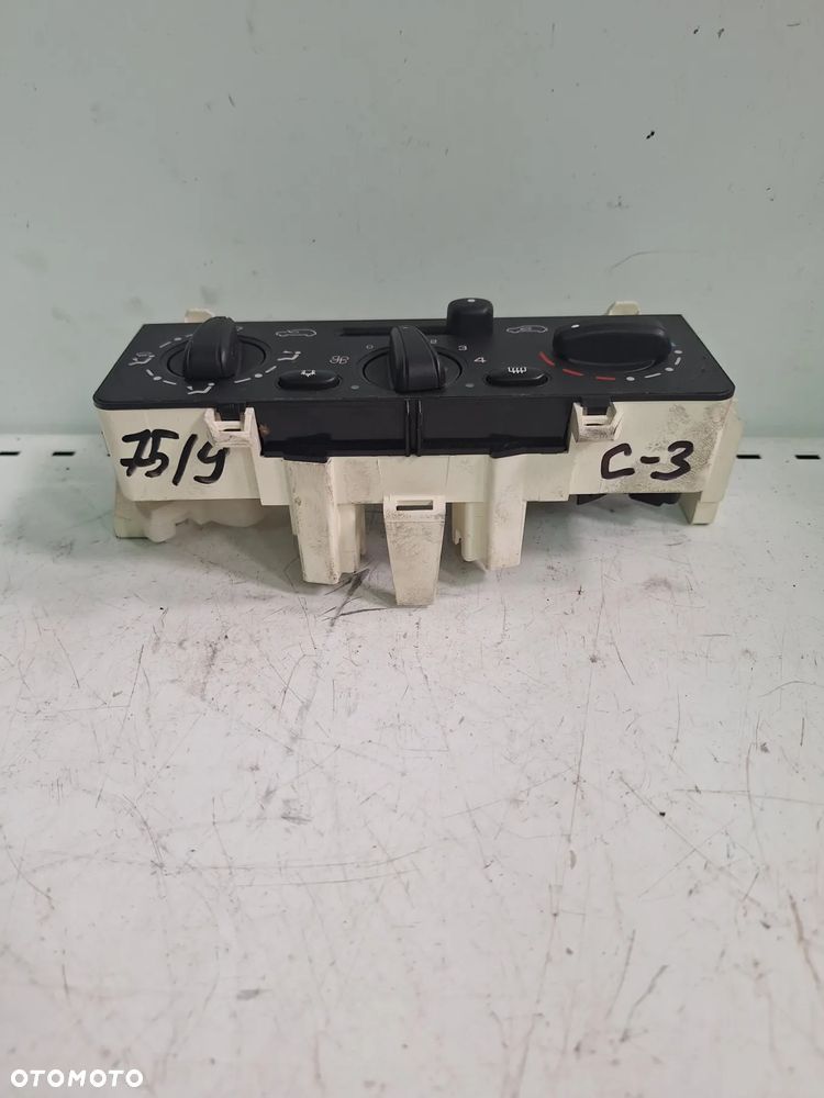 panel sterowania  nawiewem klimatyzacji  F664479W CITROEN C2 03   (75/9) - 2