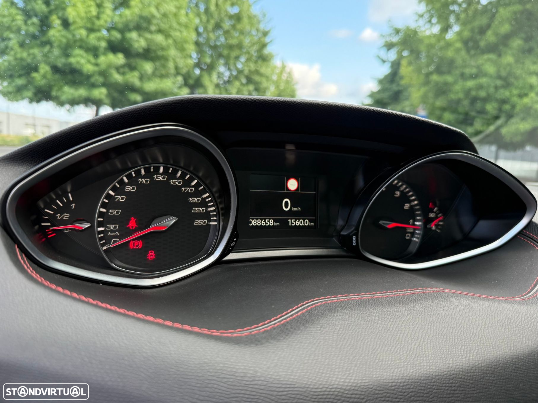 Peugeot 308 1.6 e-THP GTi - 18