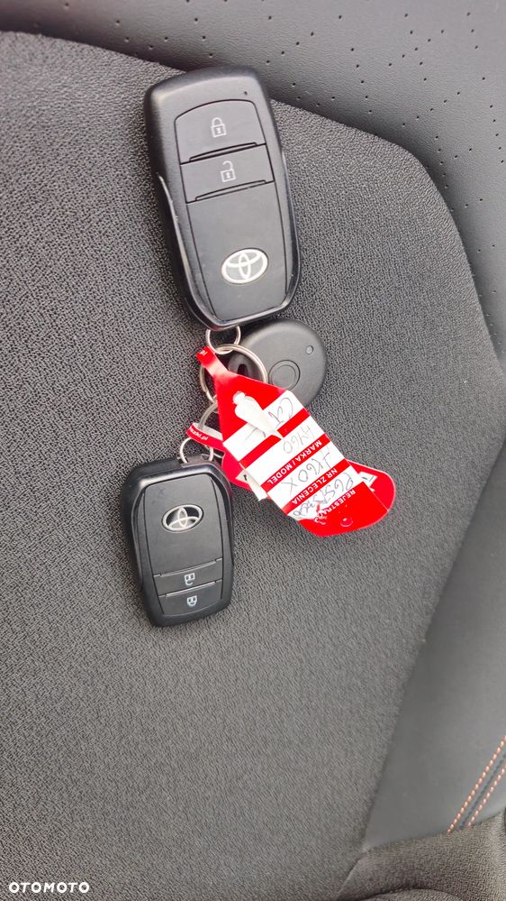 Toyota Aygo X Hybrid 1.5 Style e-CVT - 10