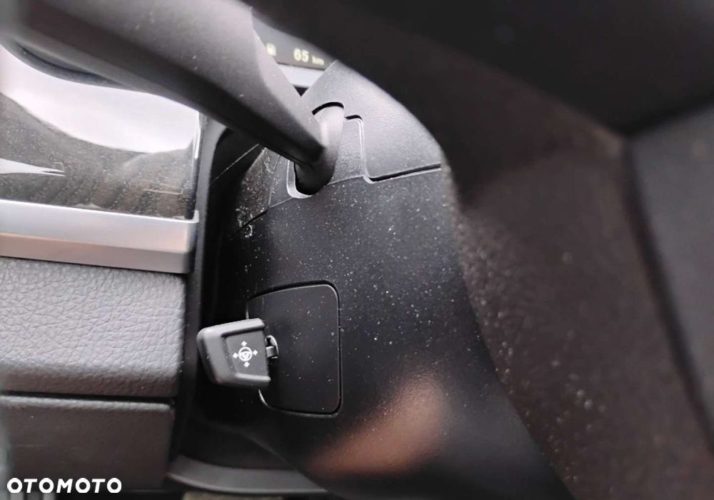 BMW Seria 7 - 16