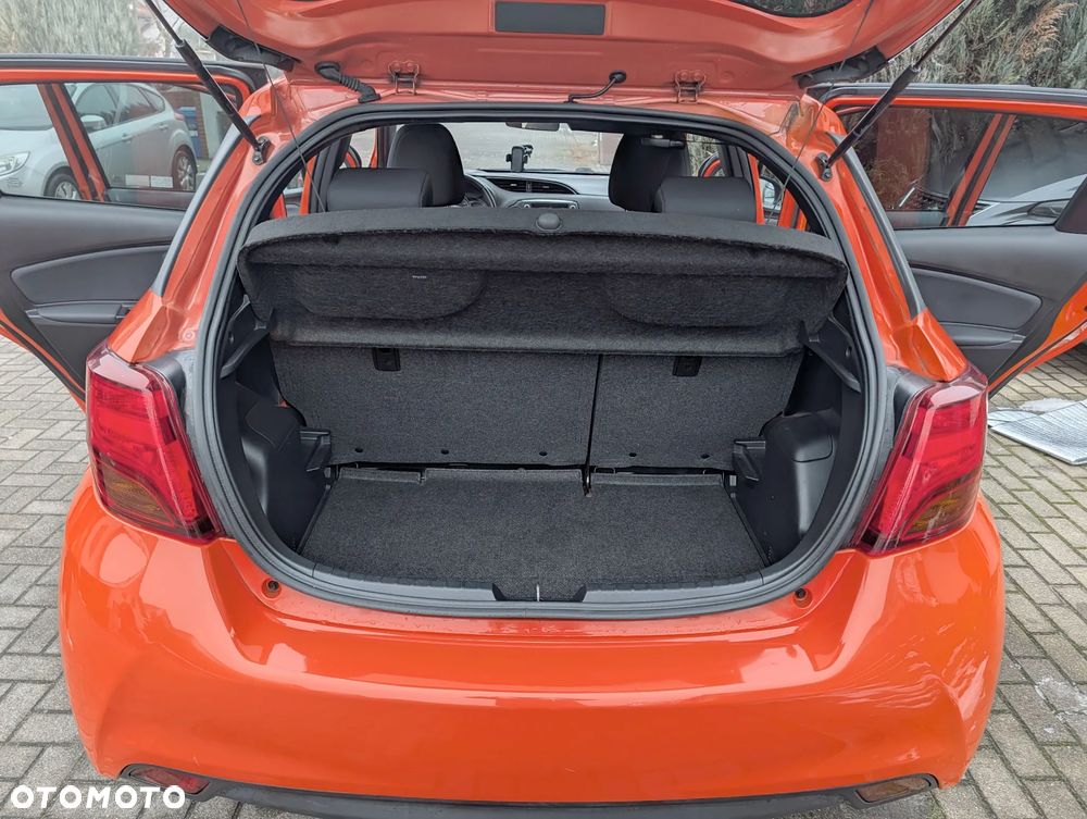 Toyota Yaris 1.33 Selection Vibe - 10