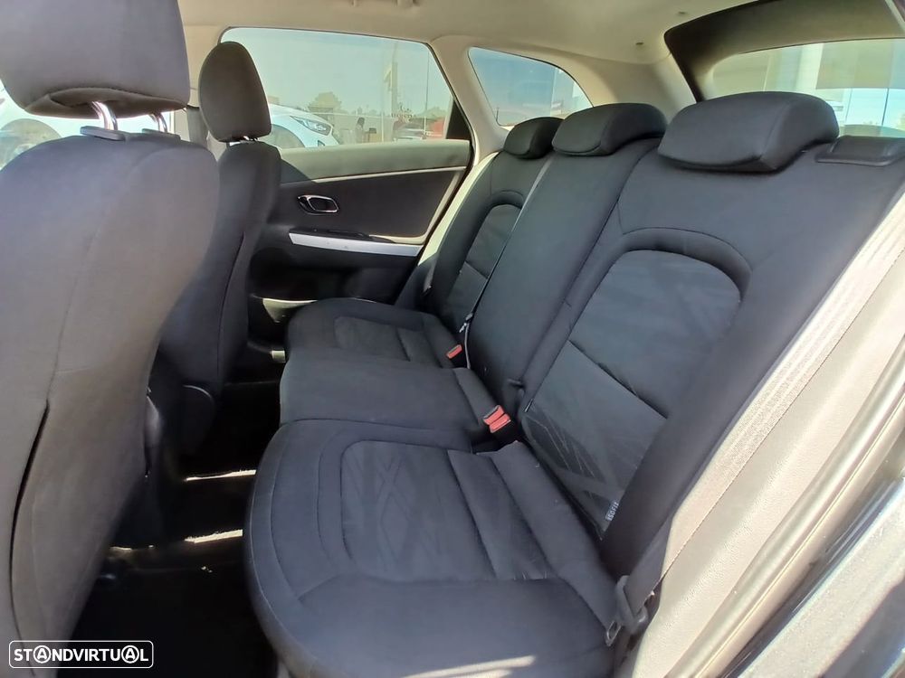 Kia Ceed SW 1.6 CRDi ECO - 20