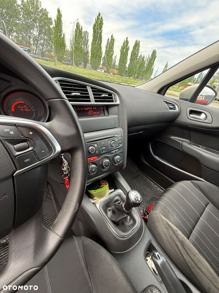 Citroën C4 1.6 VTi SX - 26
