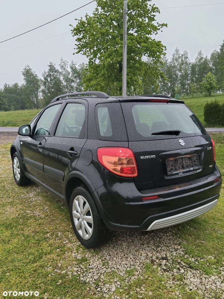 Suzuki SX4 1.6 VVT 4x4 Comfort - 9