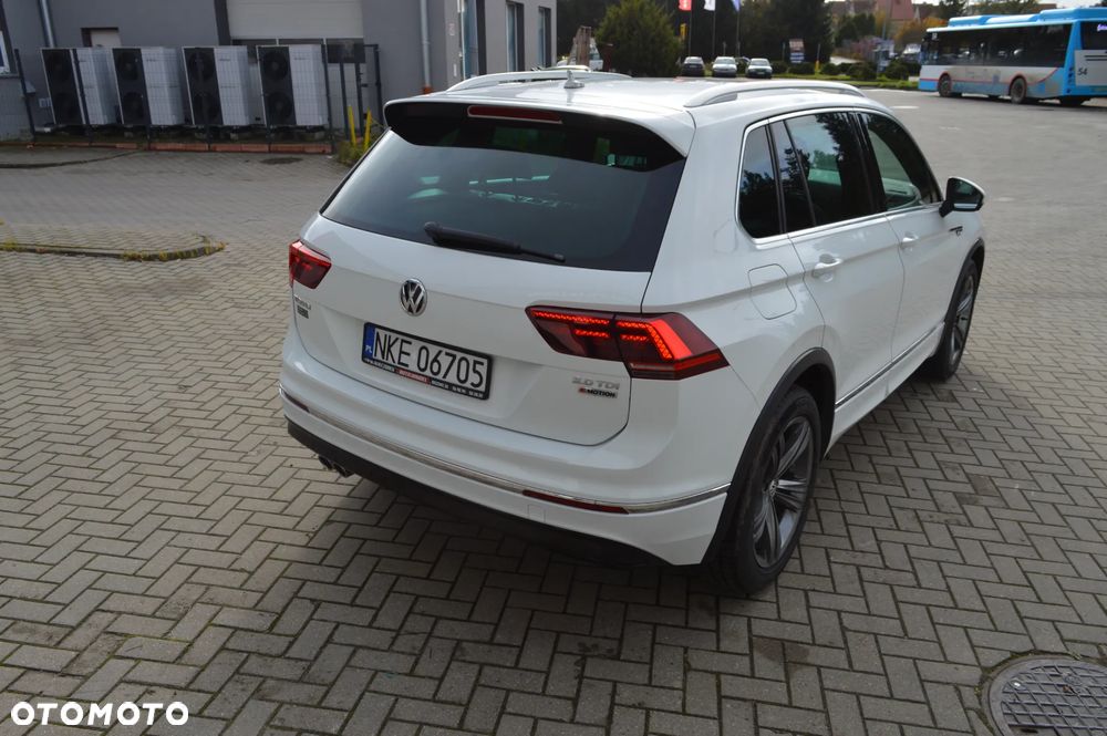 Volkswagen Tiguan 2.0 TDI SCR 4MotION DSG R-Line - 11