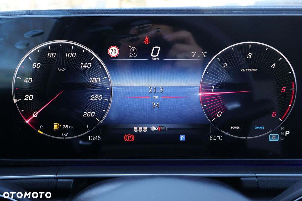 Mercedes-Benz GLE - 12