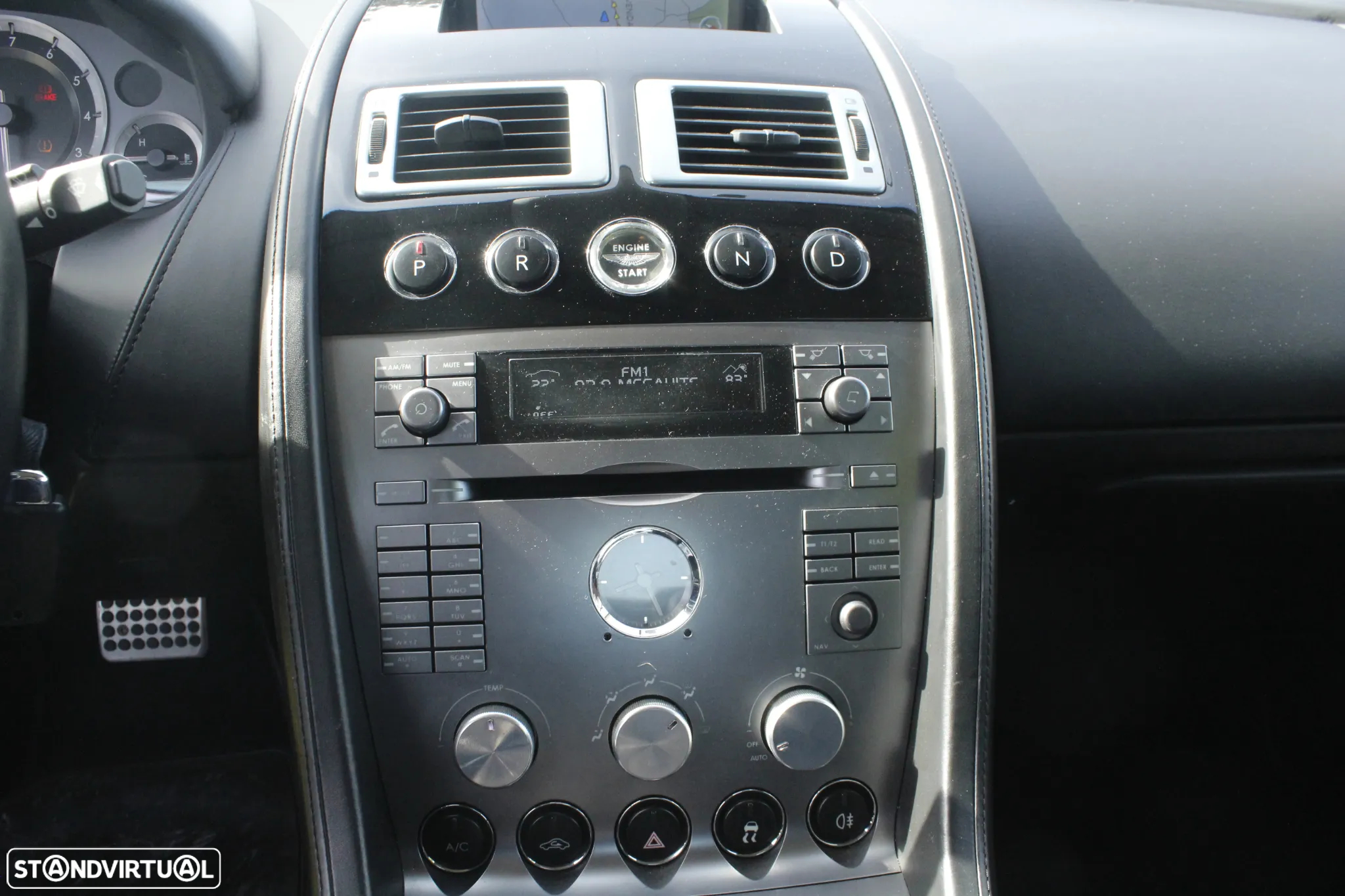 Aston Martin DB9 Coupe Touchtronic - 31