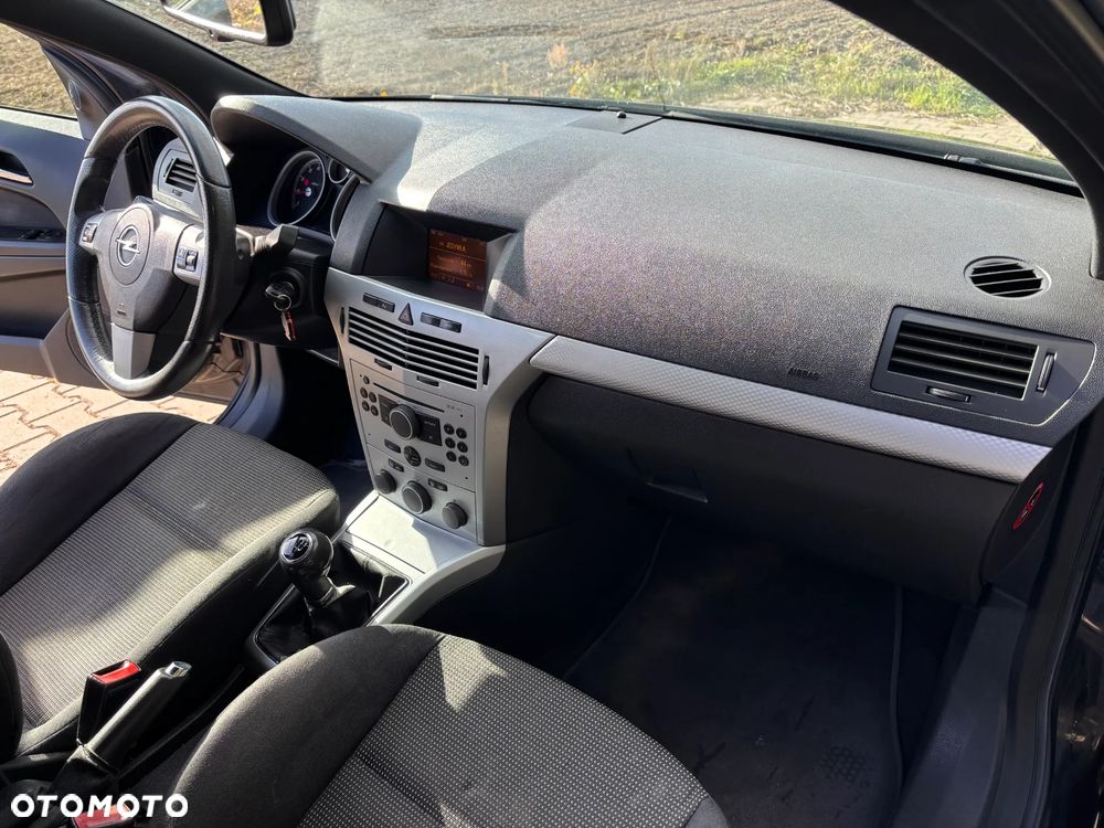Opel Astra - 9
