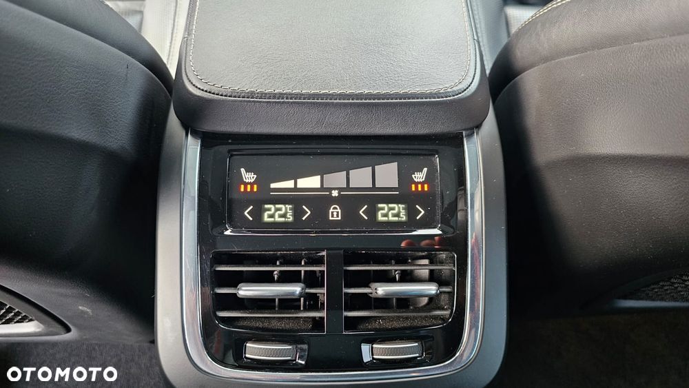 Volvo XC 90 B5 D AWD Geartronic RDesign - 14