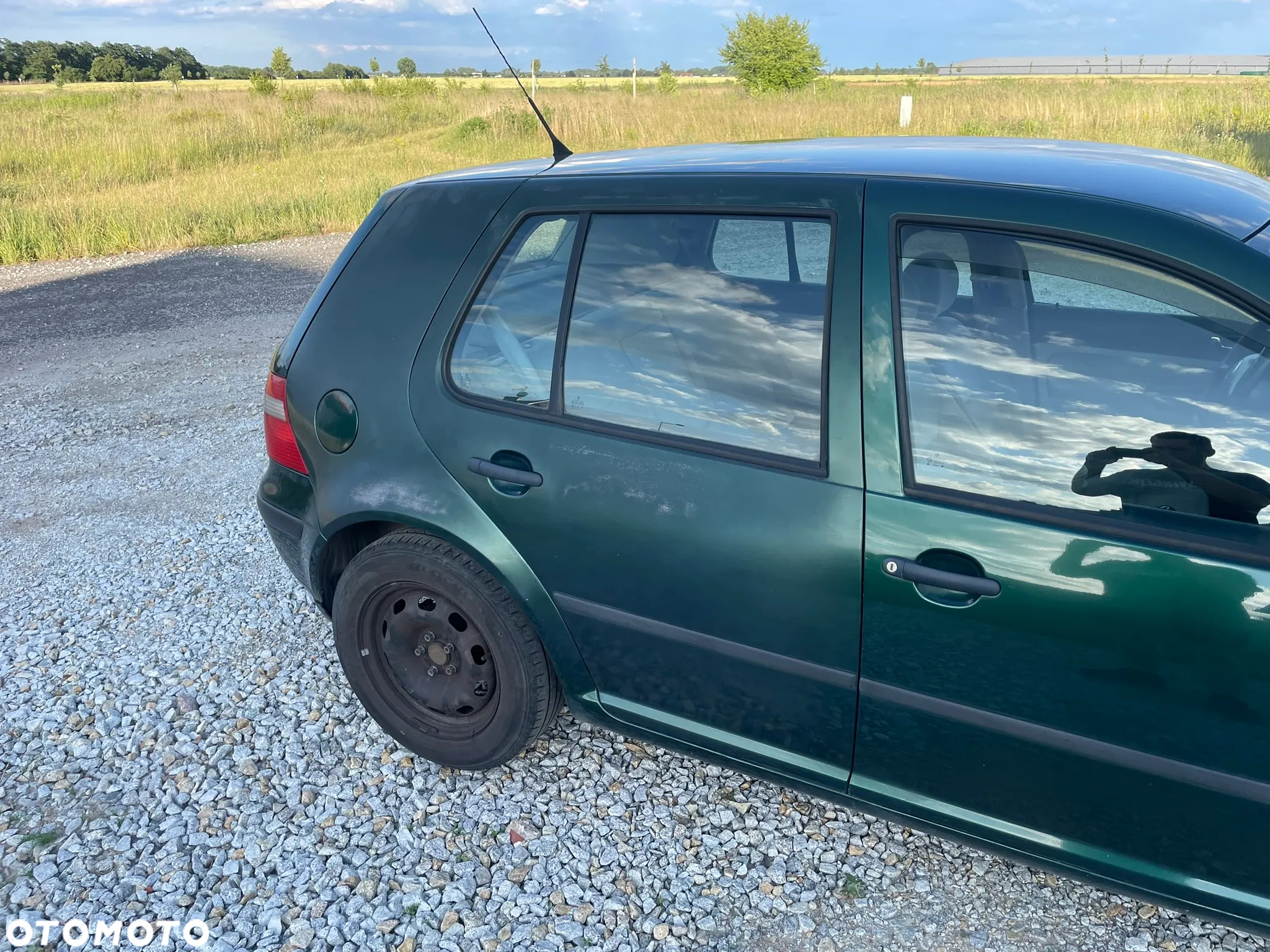 Volkswagen Golf 1.9 TDI - 4
