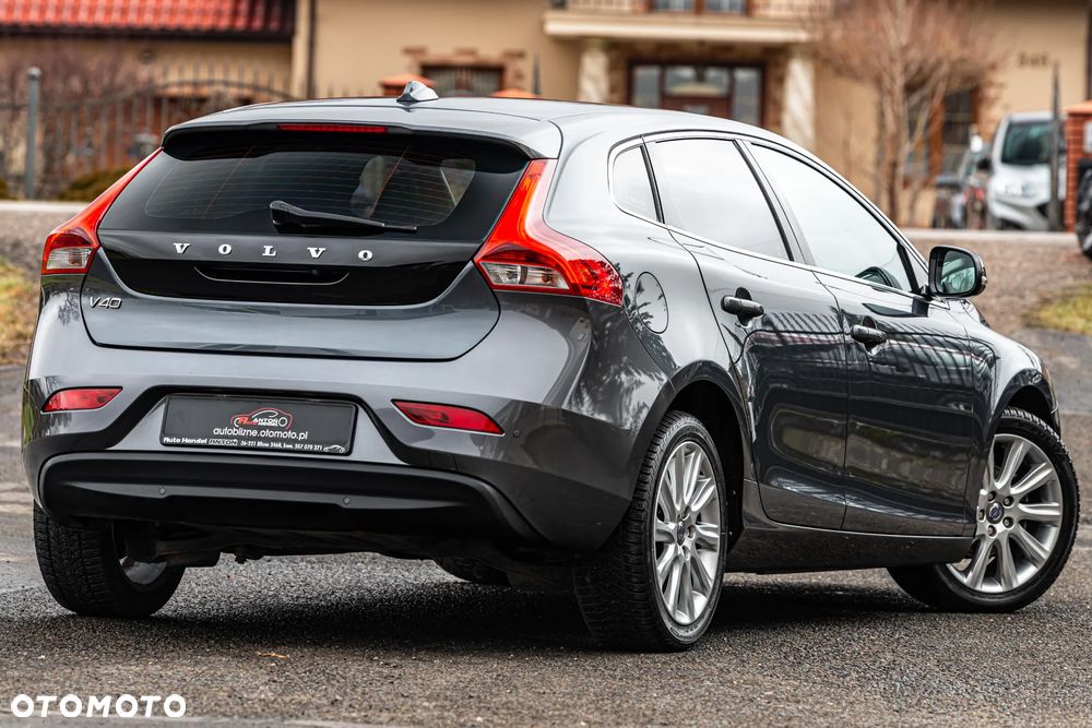 Volvo V40 D2 Momentum - 7