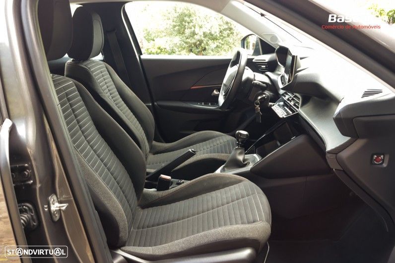 Peugeot 2008 1.2 PureTech Allure - 14