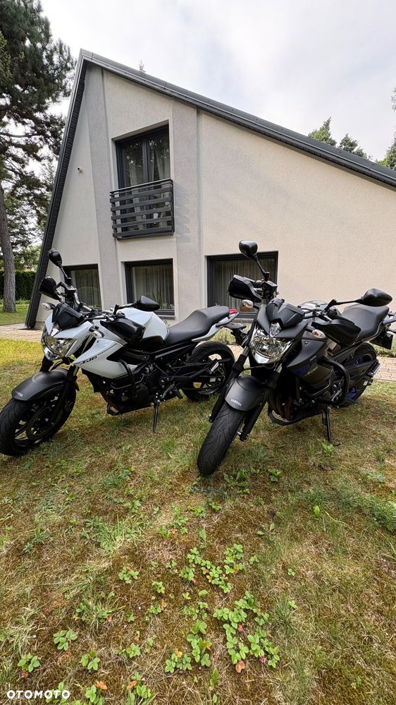 Yamaha XJ - 4
