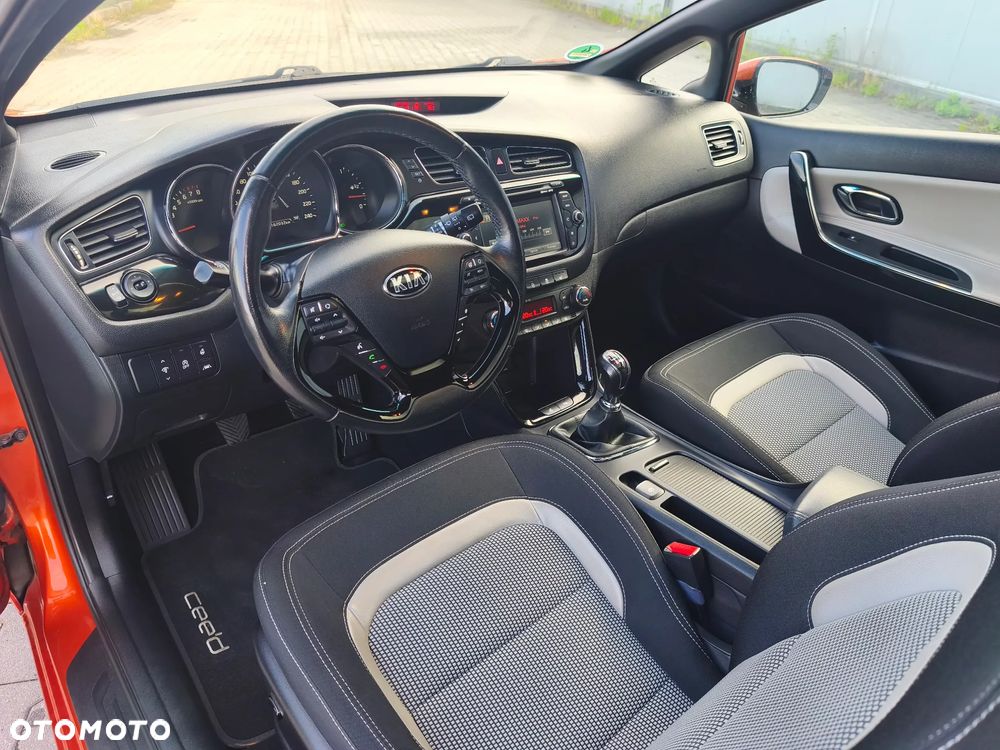 Kia ProCeed 1.6 GDI XL - 4
