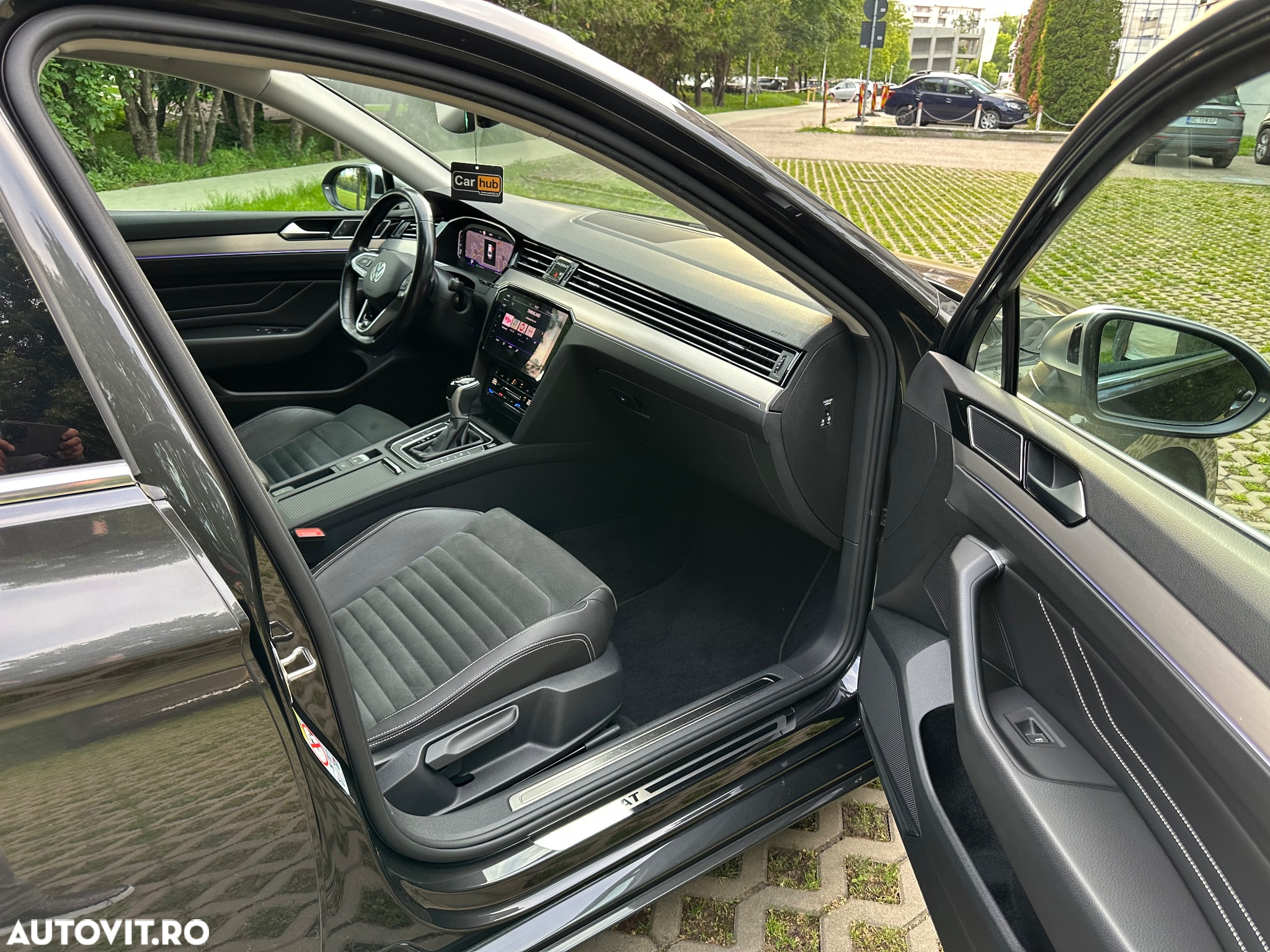 Volkswagen Passat 2.0 TDI DSG R Executive - 11