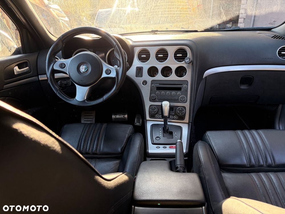 Alfa Romeo 159 2.4 JTDM 20V DPF Q-Tronic ti - 11