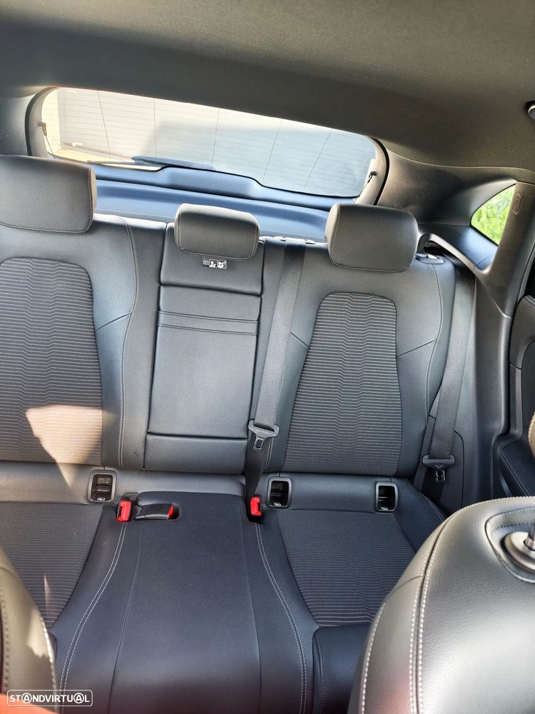 Mercedes-Benz EQA 250 - 17