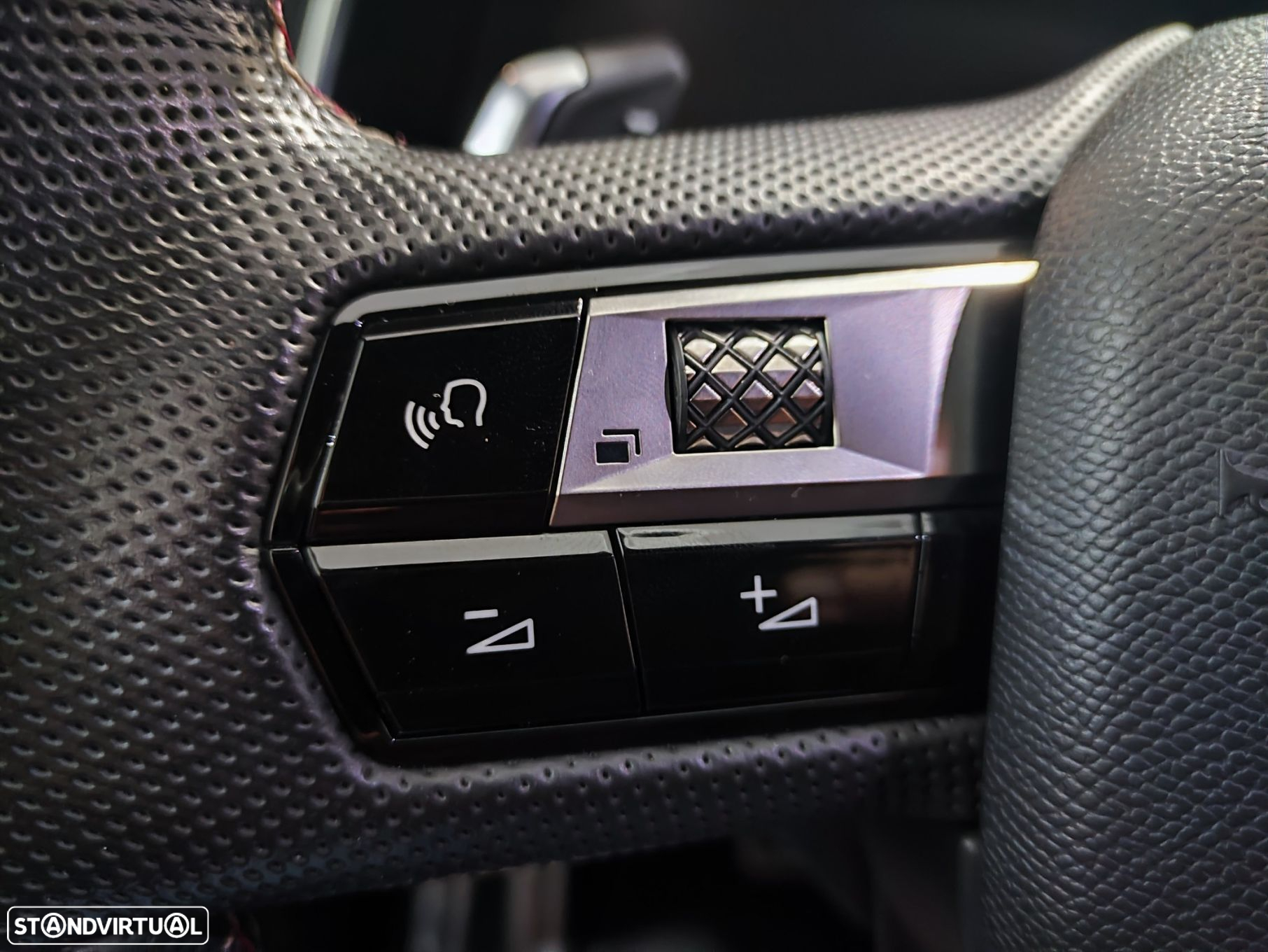 DS DS7 E-Tense Performance Line EAT8 - 13