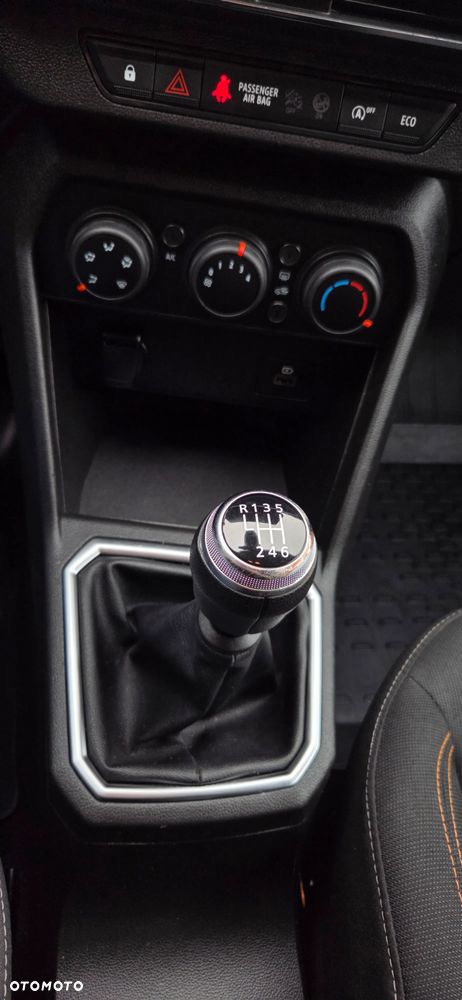 Dacia Sandero Stepway 1.0 TCe Laureate S&S - 28