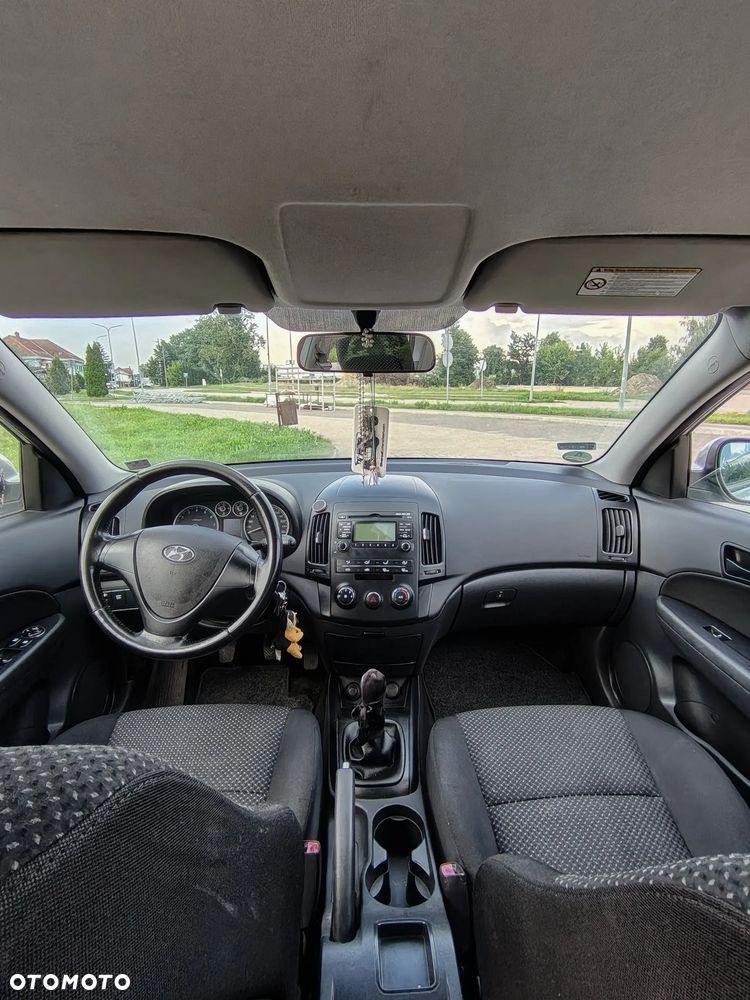 Hyundai i30 1.4 Classic + World Cup - 8
