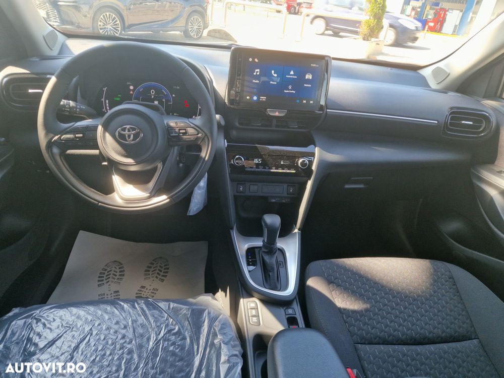 Toyota Yaris Cross 116 1.5 VVT-i Business Edition - 12