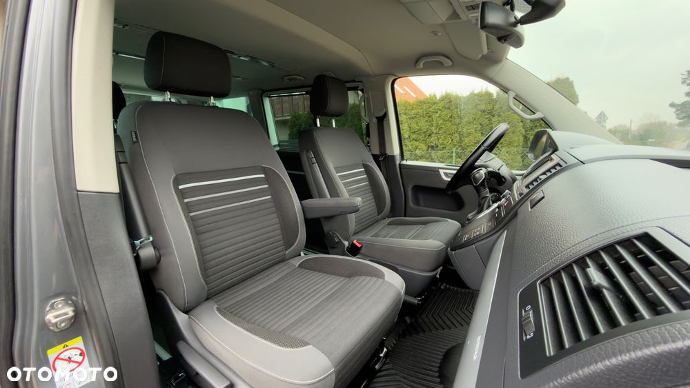 Volkswagen Multivan - 16