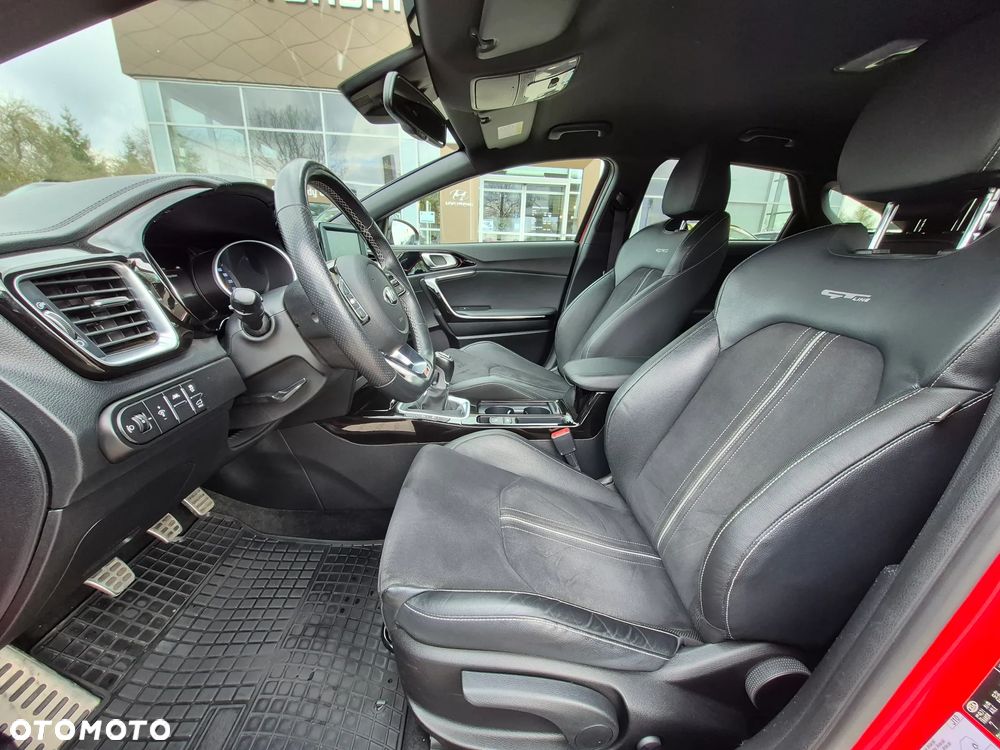 Kia ProCeed 1.4 T-GDI GT Line - 13