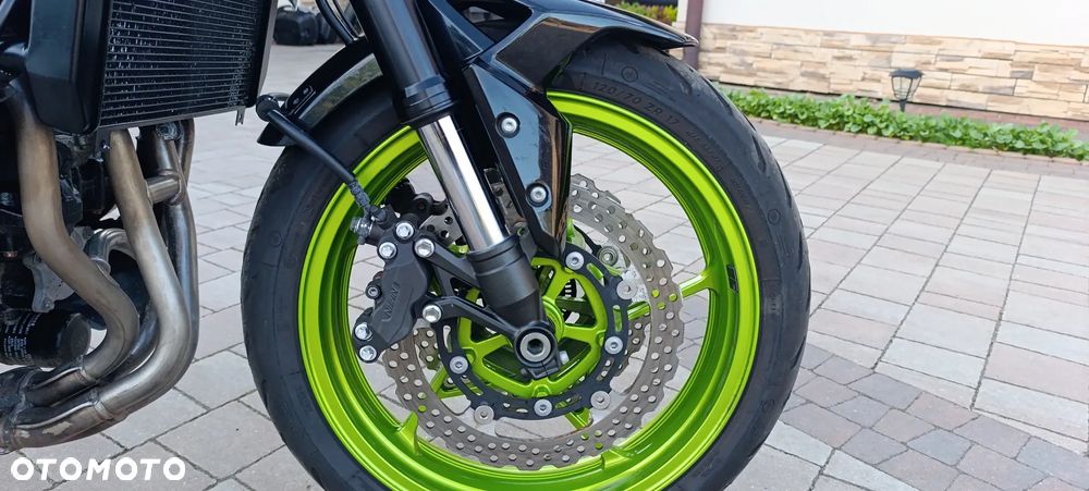 Kawasaki Z 900 - 29